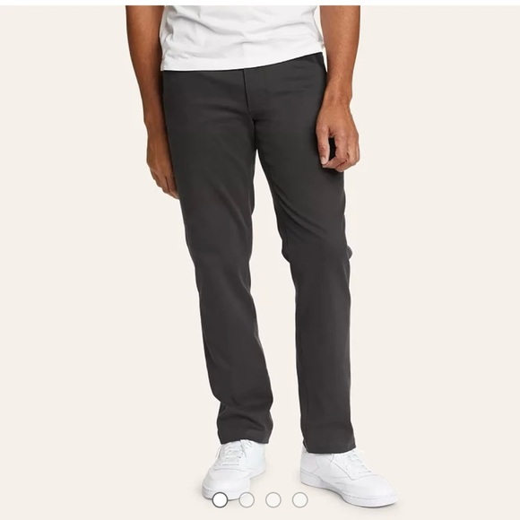 Eddie Bauer Men's Flex Wrinkle-Resistant Sport Chinos - Classic 35x32 - Picture 1 of 13